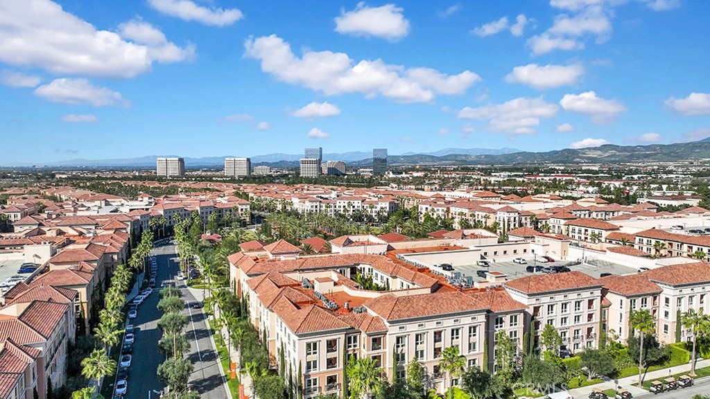 163 Linda Vista, Irvine, CA 92618 — MLS #OC26043745 — photo 43 of 45