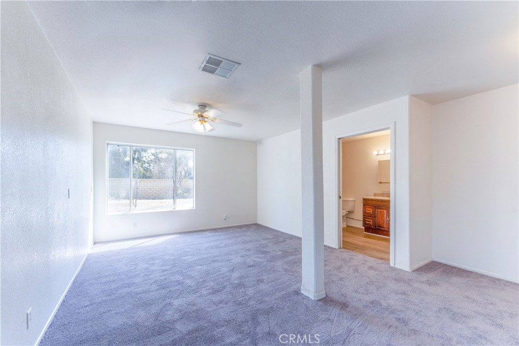 42966 Avenida Gato, Hemet, CA 92544 — MLS #OC26111714 — photo 12 of 39