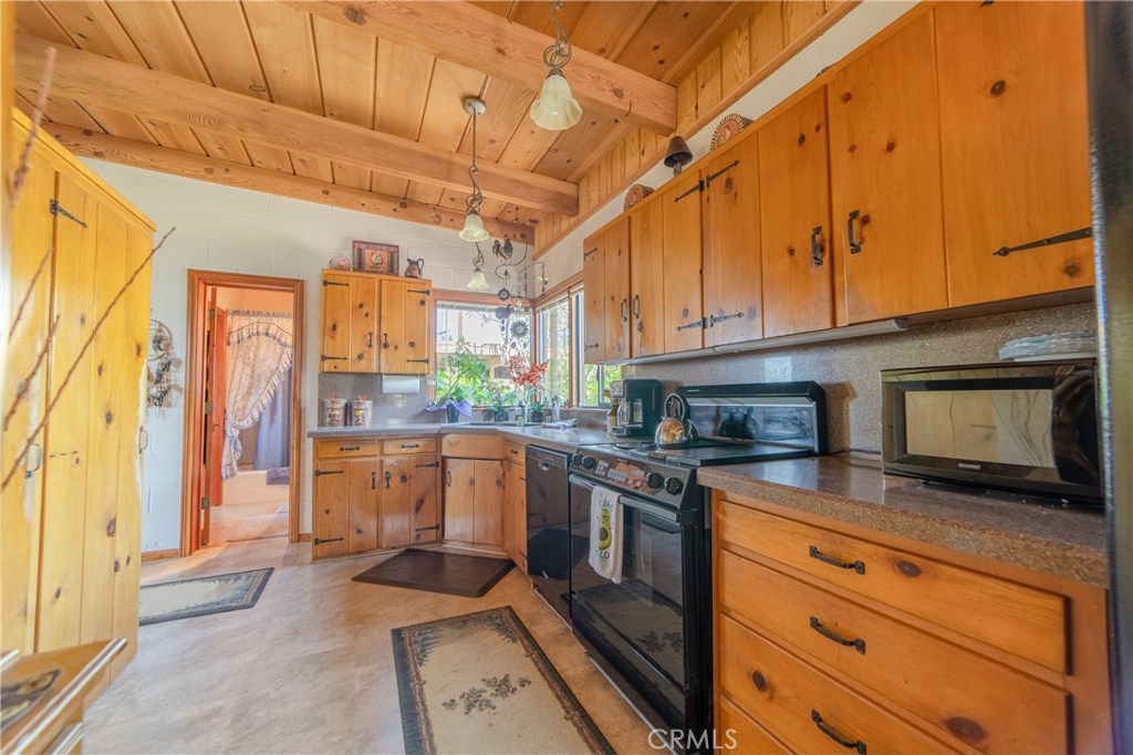 32859 Rincon Rancho Road, Pauma Valley, CA 92082 — MLS #SW20108205 — photo 14 of 42