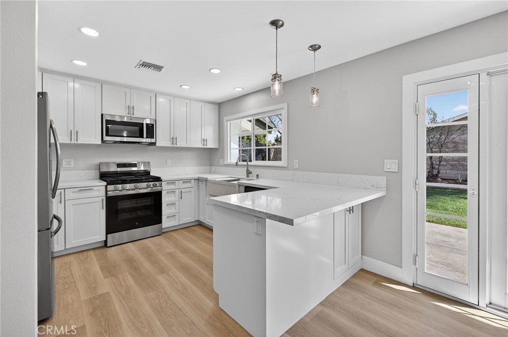 629 S Yorba, Orange, CA 92869 — MLS #OC26049237 — photo 11 of 27