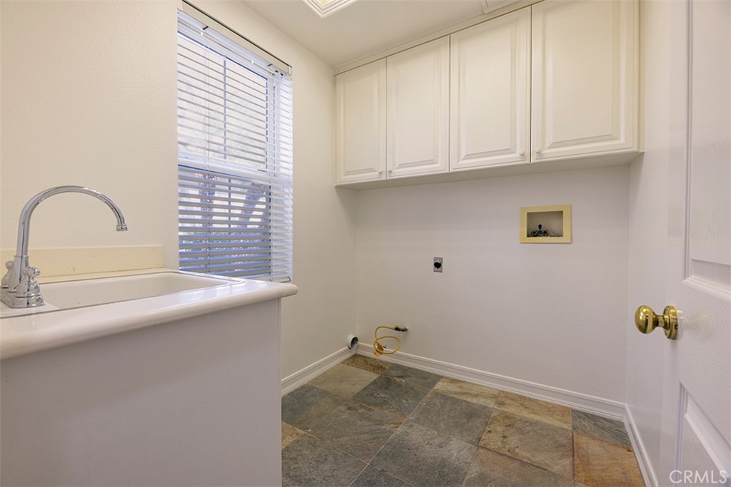 1417 Sea Ridge Drive, Newport Beach, CA 92660 — MLS #NP26103709 — photo 27 of 43