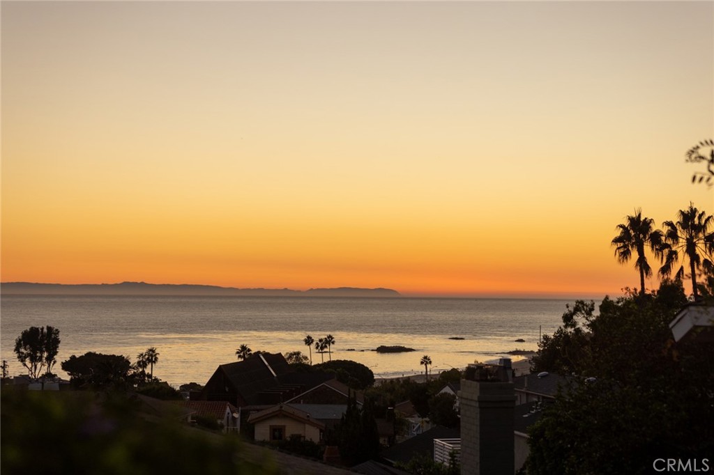 464 Bent Street Unit B, Laguna Beach, CA 92651 — MLS #LG26042035 — photo 34 of 37