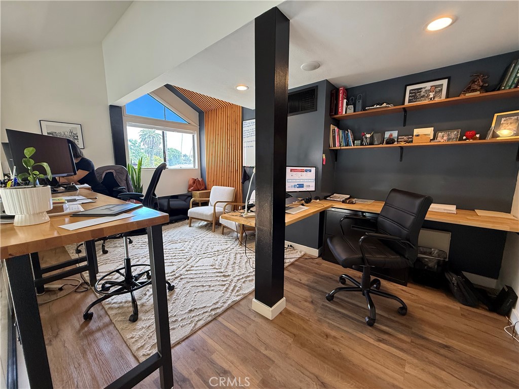 2734 E Broadway Unit 7, Long Beach, CA 90803 — MLS #PW26096460 — photo 14 of 21