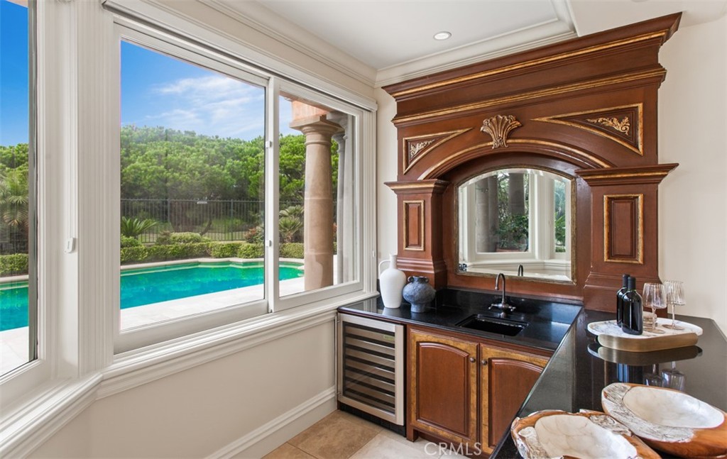 11 Shoreview, Newport Coast, CA 92657 — MLS #OC25265825 — photo 26 of 71