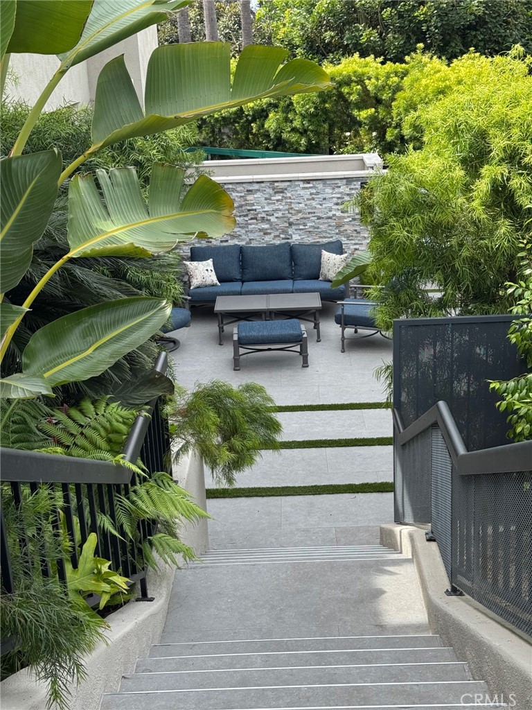 51 Seabrook Cove, Newport Beach, CA 92660 — MLS #NP26075475 — photo 2 of 45