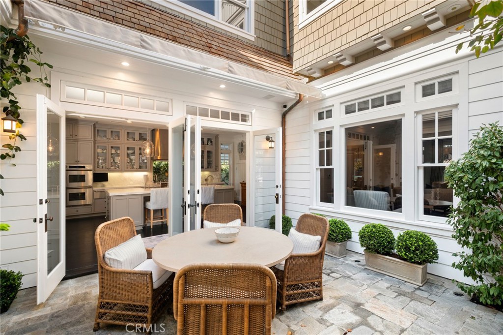 2601 Bayshore Drive, Newport Beach, CA 92663 — MLS #NP26015410 — photo 22 of 45