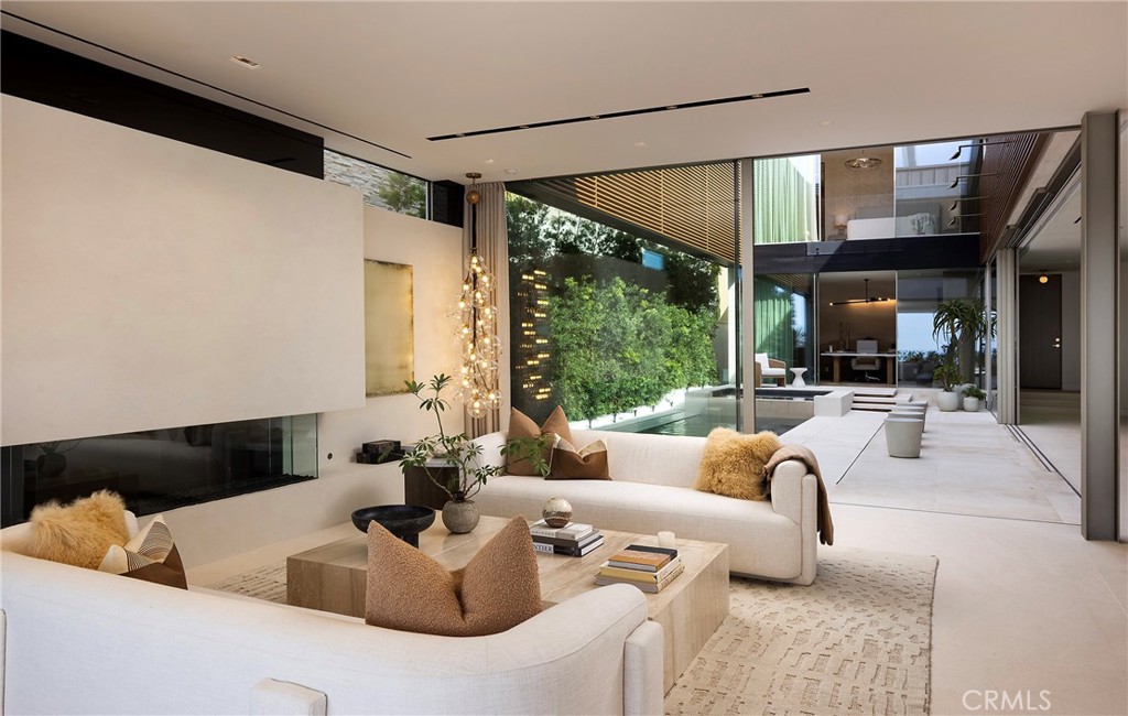 3512 Ocean Boulevard, Corona Del Mar, CA 92625 — MLS #NP26028970 — photo 11 of 67