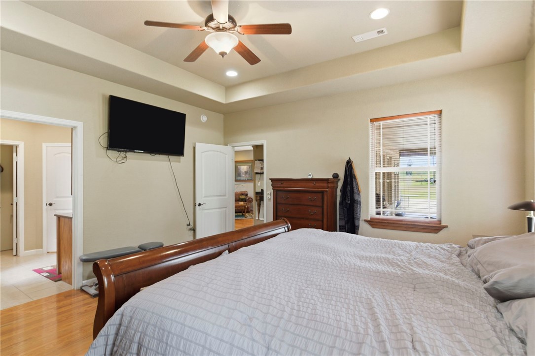 9207 and 9209 Coker Road, Gentry, AR 72734 — MLS #1342739 — photo 8 of 43