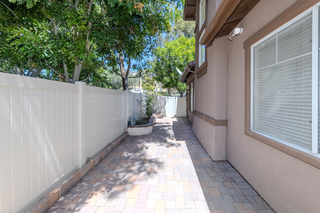 1 Iron Bark, Aliso Viejo, CA 92656 — MLS #PW26100385 — photo 25 of 45