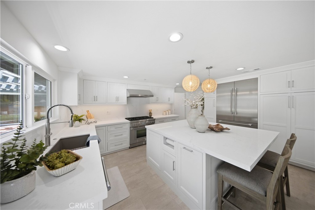 880 Avenida Acapulco, San Clemente, CA 92672 — MLS #OC26170928 — photo 10 of 58