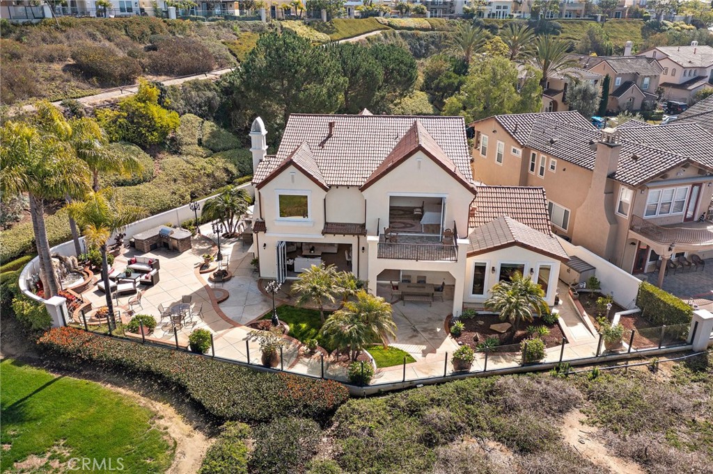 1 Arbella, Newport Coast, CA 92657 — MLS #NP25282273 — Main listing photo