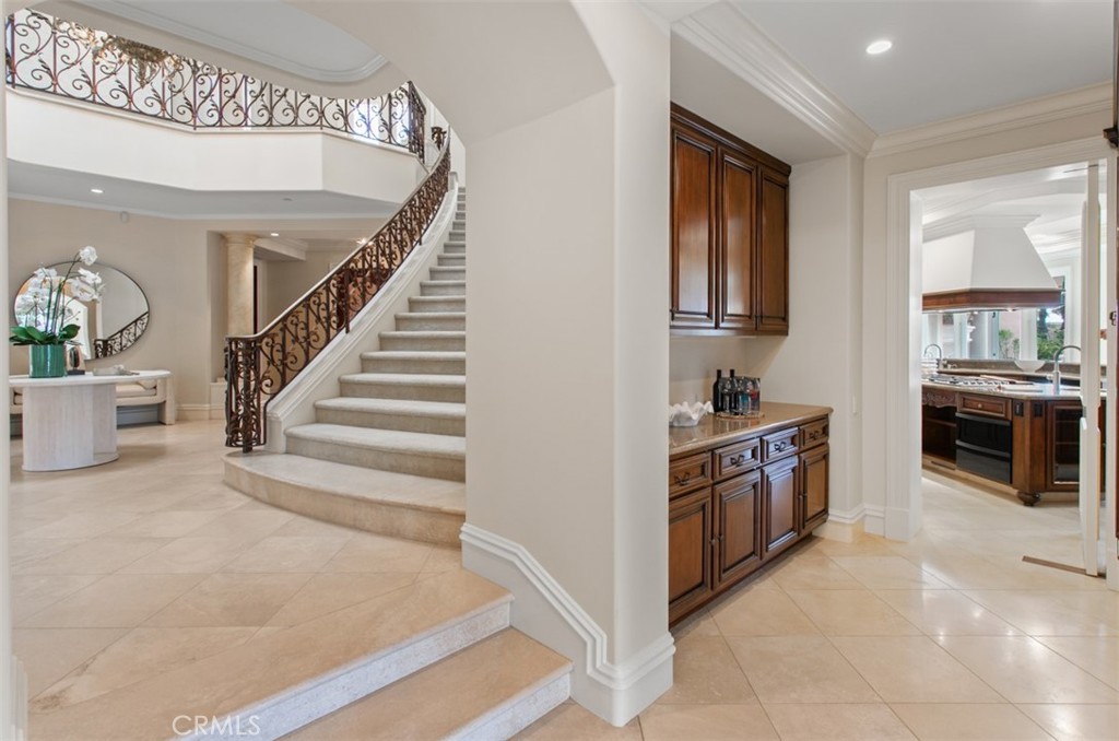 11 Shoreview, Newport Coast, CA 92657 — MLS #OC25265825 — photo 11 of 71