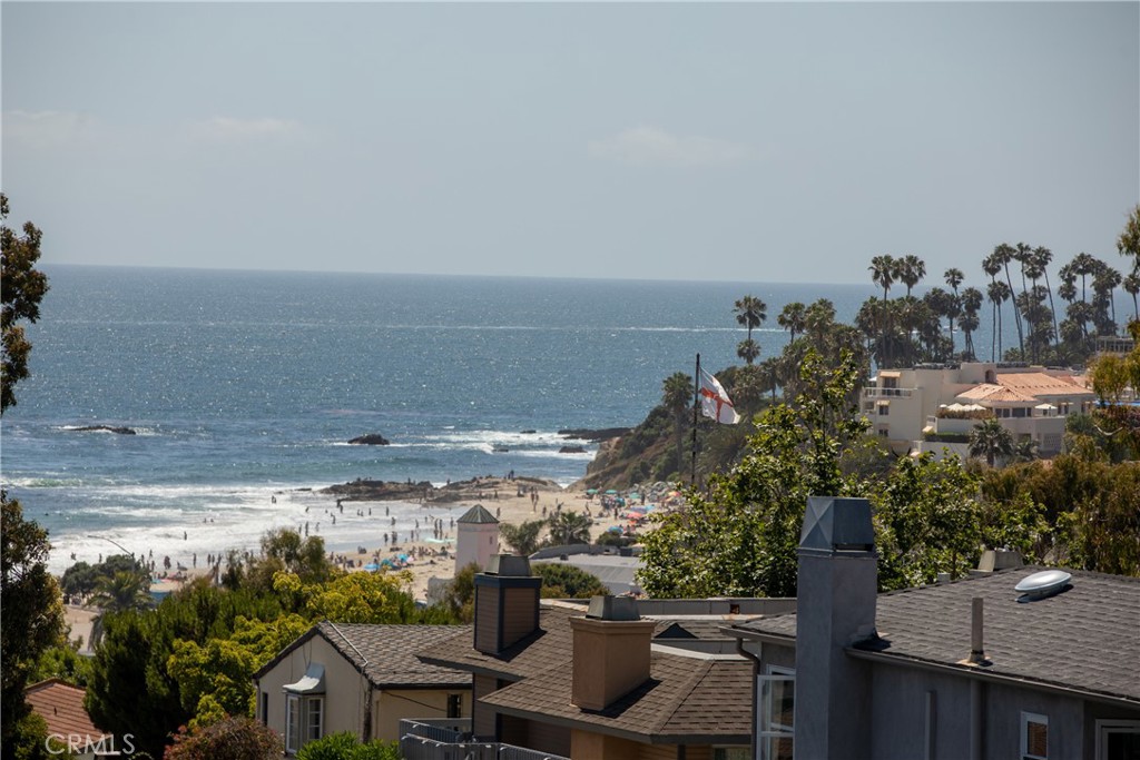 464 Bent Street Unit B, Laguna Beach, CA 92651 — MLS #LG26042035 — photo 27 of 37