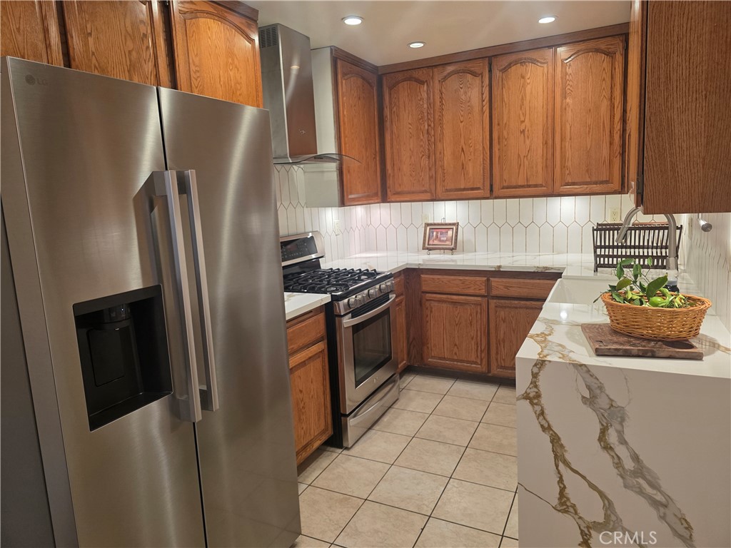 2426 Manet, Simi Valley, CA 93063 — MLS #SR26107641 — photo 5 of 25