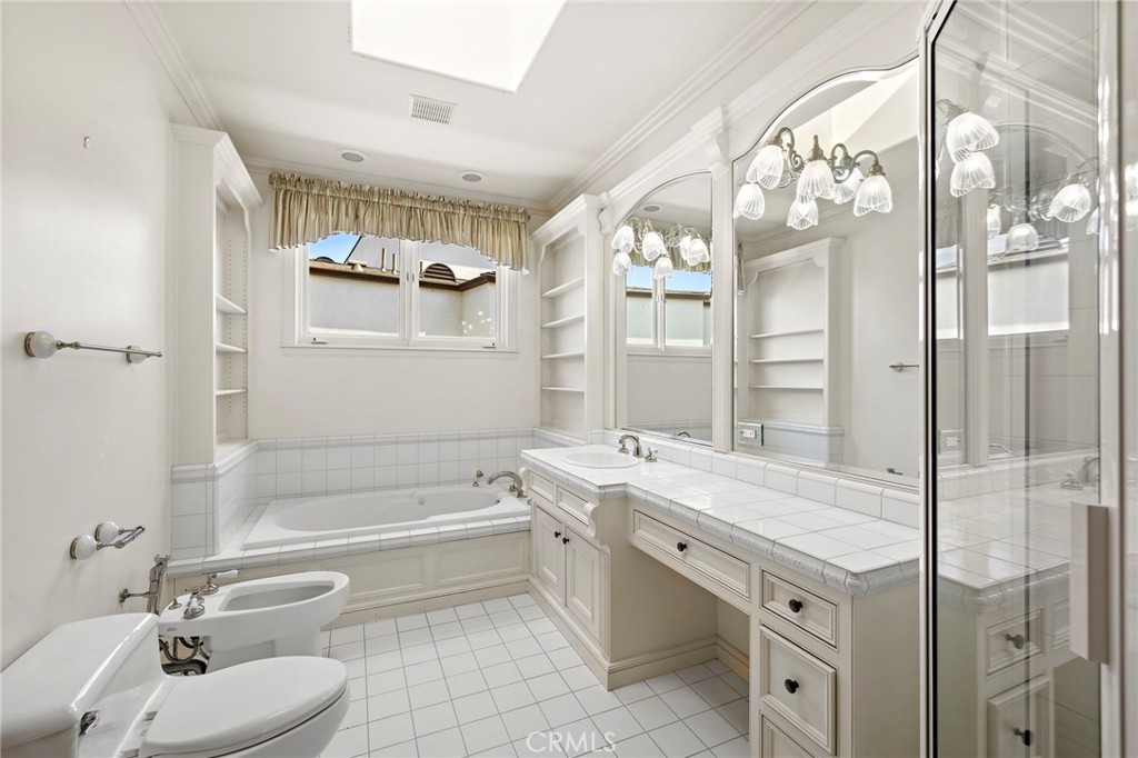 108 Kings Place, Newport Beach, CA 92663 — MLS #NP26167427 — photo 38 of 60