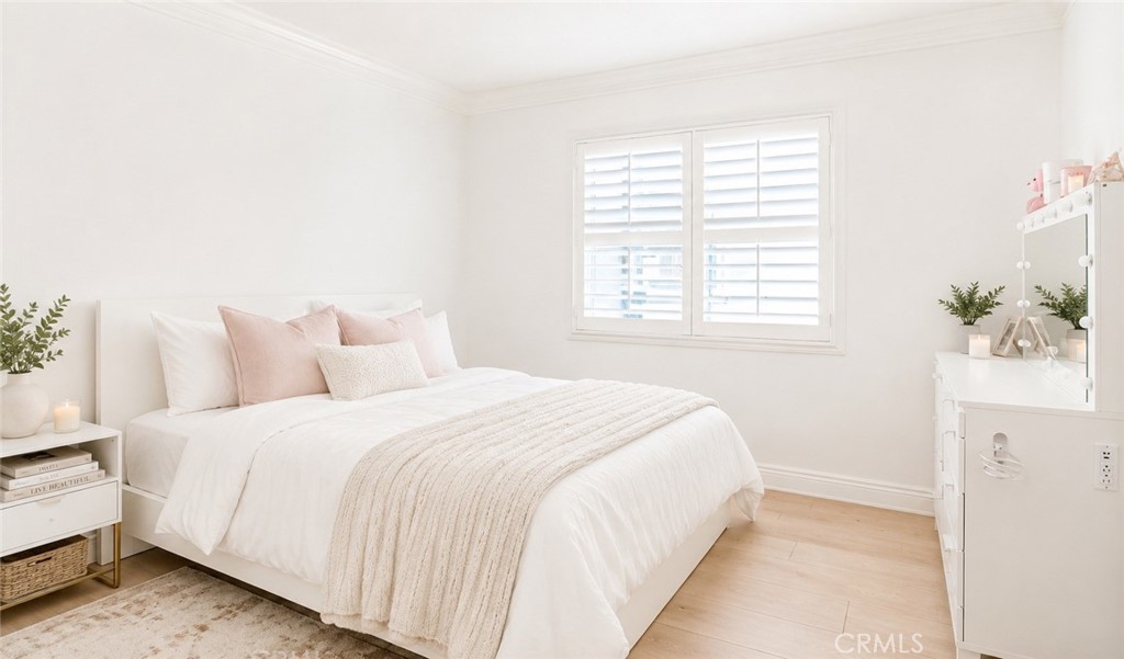 501 Aliso Ave., Newport Beach, CA 92663 — MLS #NP26084748 — photo 8 of 20