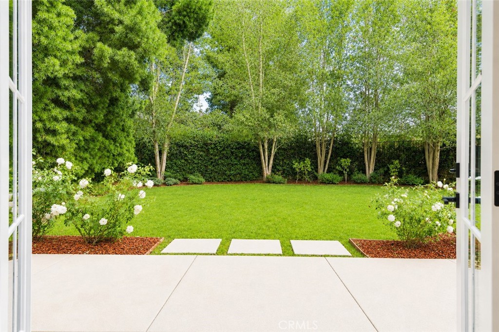 23812 Inverness Place, Laguna Niguel, CA 92677 — MLS #OC26103287 — photo 5 of 49