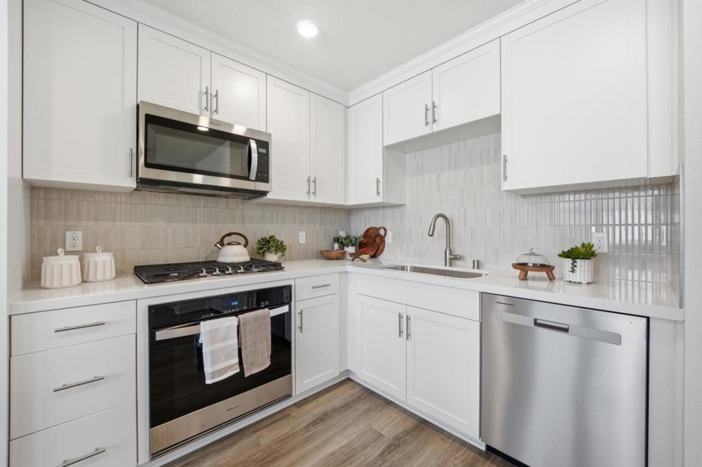 17050 Depot Street Unit 302, Morgan Hill, CA 95037 — MLS #ML82046578 — photo 8 of 22