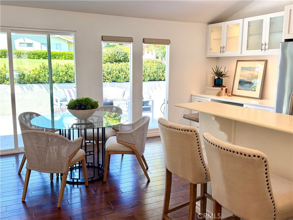 2102 Vista Entrada, Newport Beach, CA 92660 — MLS #NP26091602 — photo 15 of 36