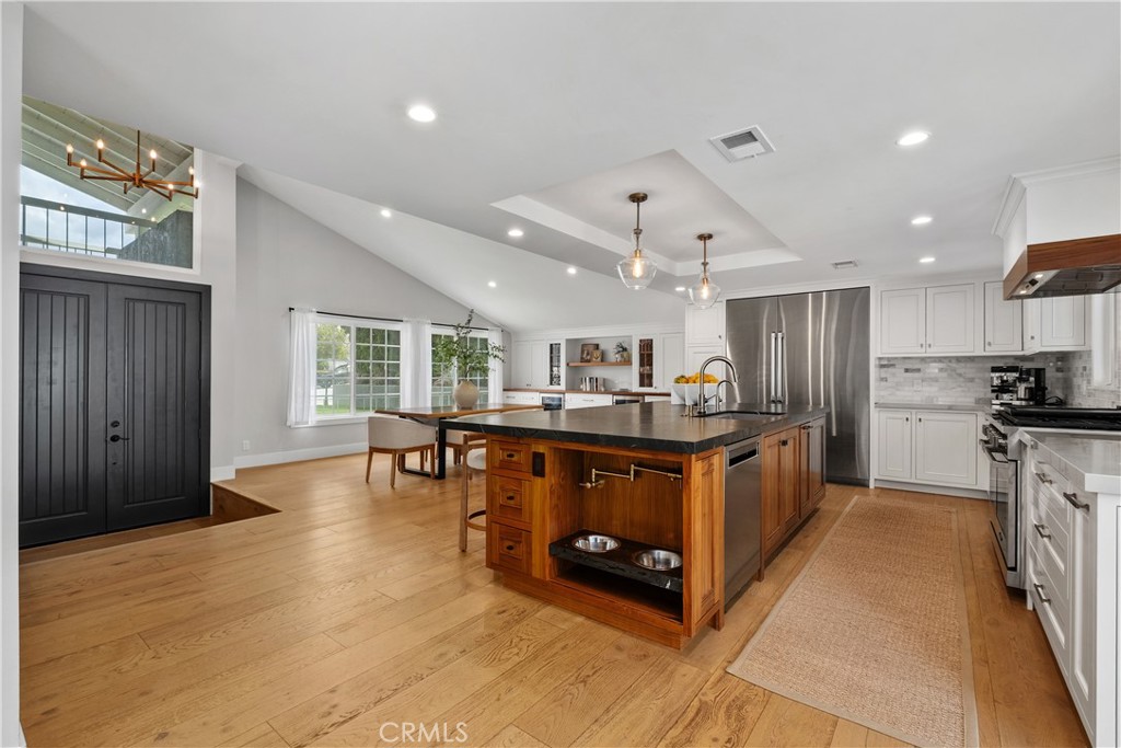 27022 Mariscal, Mission Viejo, CA 92691 — MLS #OC26095050 — photo 8 of 54