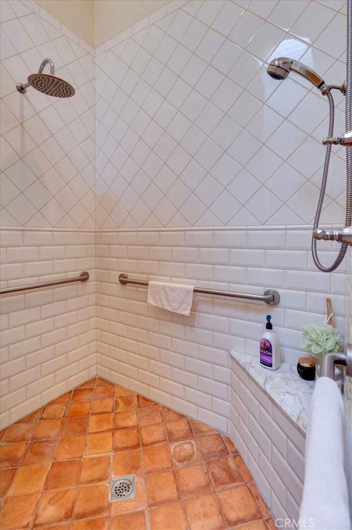 537 Vista Grande, Newport Beach, CA 92660 — MLS #NP26137040 — photo 25 of 39