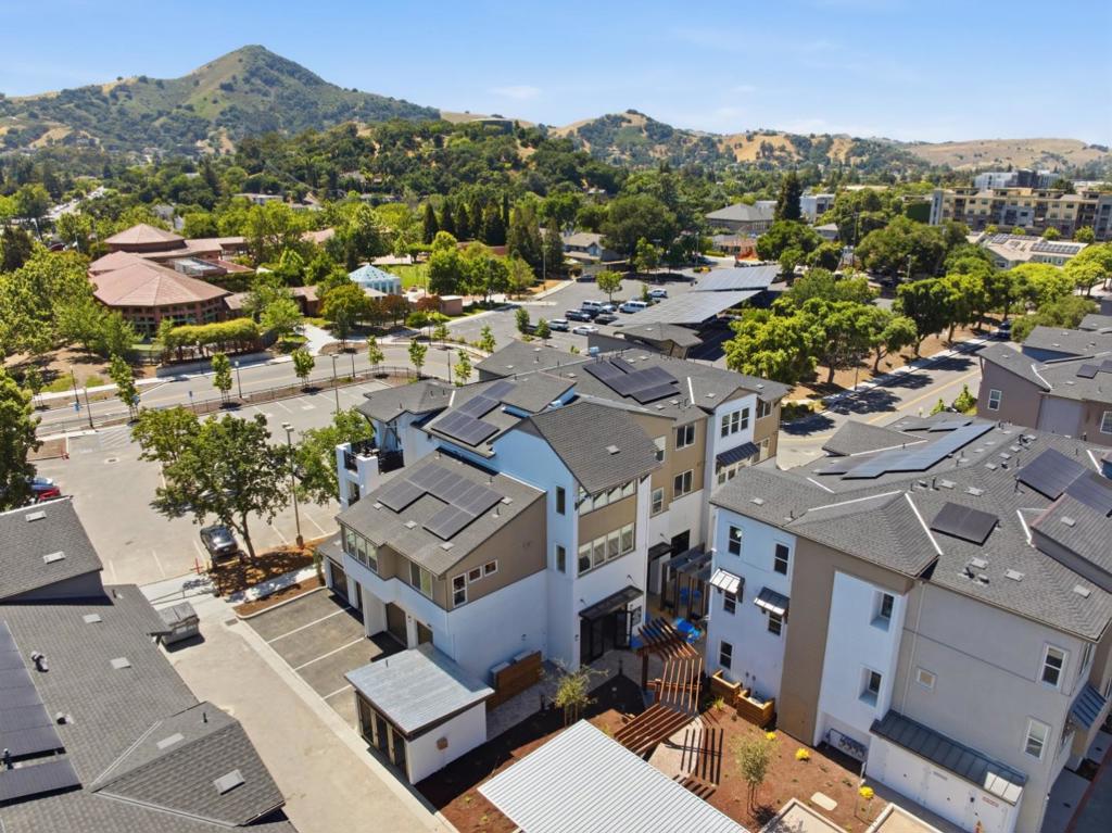 17050 Depot Street Unit 302, Morgan Hill, CA 95037 — MLS #ML82046578 — photo 17 of 22
