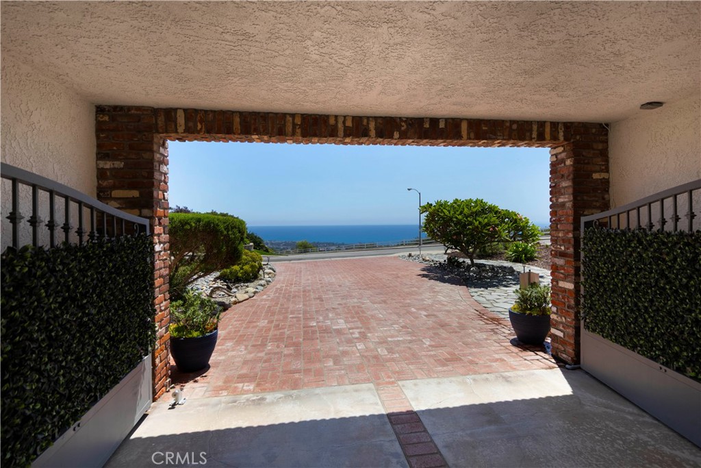 880 Avenida Acapulco, San Clemente, CA 92672 — MLS #OC26170928 — photo 40 of 60