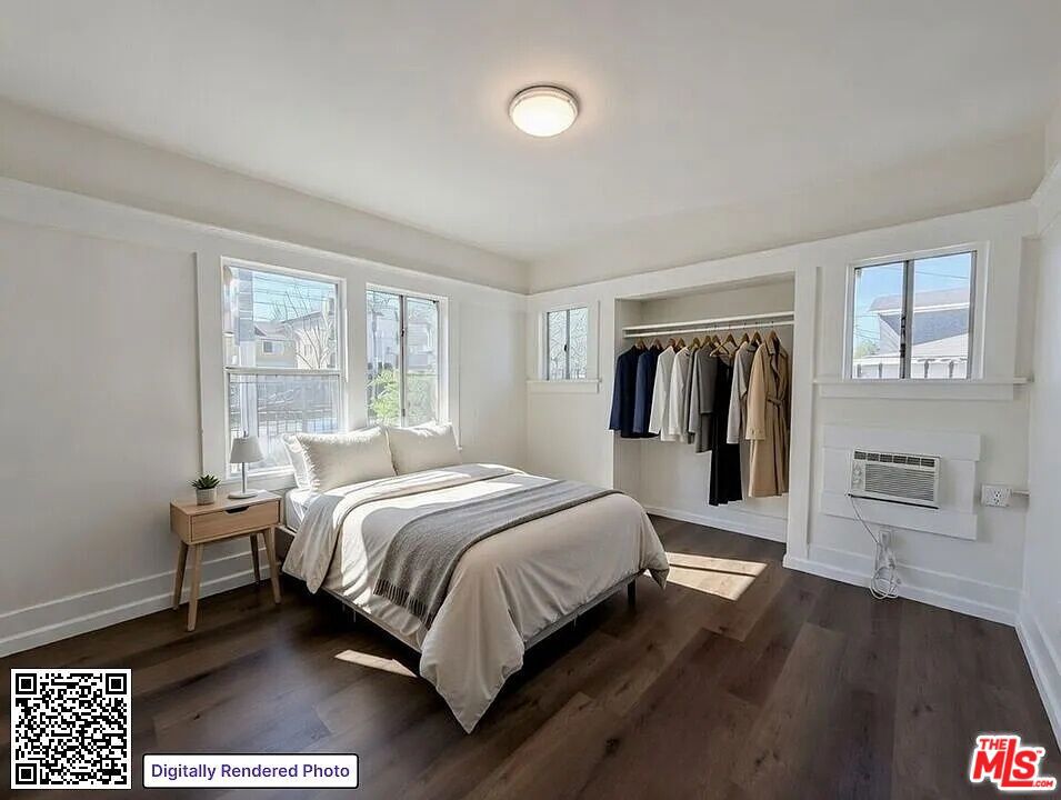 1109 Exposition Boulevard, Los Angeles, CA 90007 — MLS #26835377 — photo 6 of 14