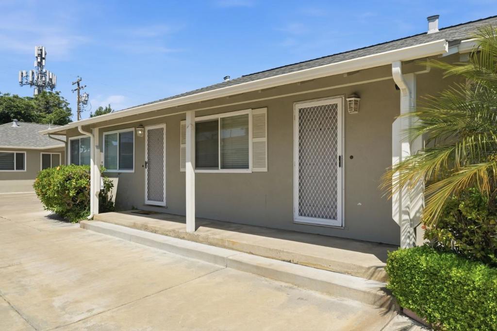 2447 Anna Drive, Santa Clara, CA 95050 — MLS #ML82047003 — photo 8 of 18
