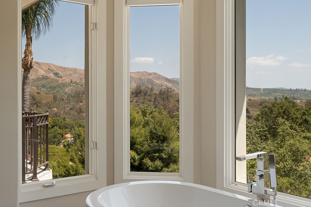 1805 Holly Tree Lane, North Tustin, CA 92705 — MLS #OC26097313 — photo 40 of 72