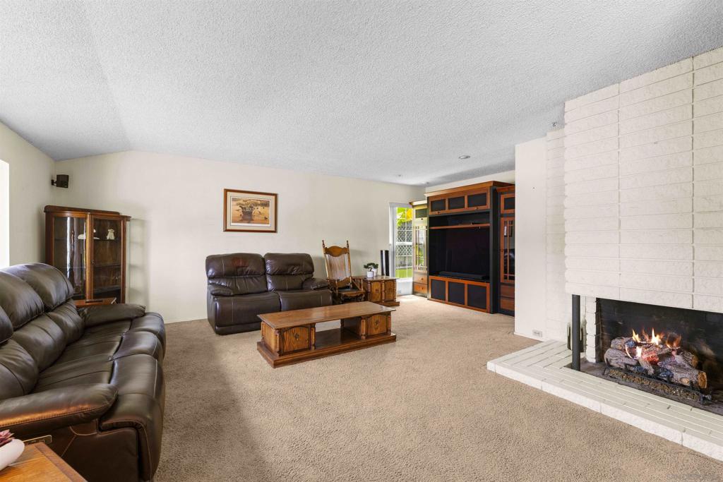 1188 Mona, El Cajon, CA 92020 — MLS #260011245SD — photo 11 of 29