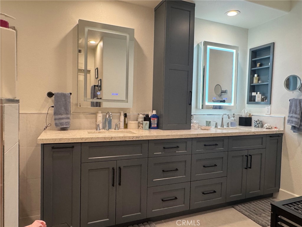 51 Seabrook Cove, Newport Beach, CA 92660 — MLS #NP26075475 — photo 27 of 45