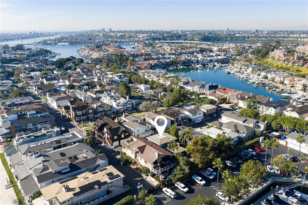 65 Beacon Bay, Newport Beach, CA 92660 — MLS #NP26013209 — photo 6 of 15