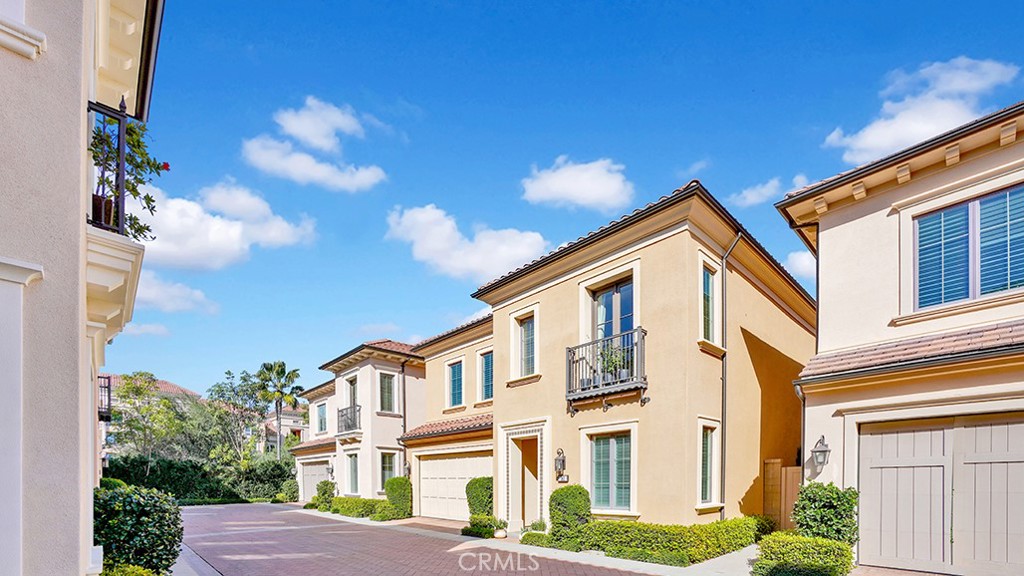 163 Linda Vista, Irvine, CA 92618 — MLS #OC26043745 — photo 2 of 45