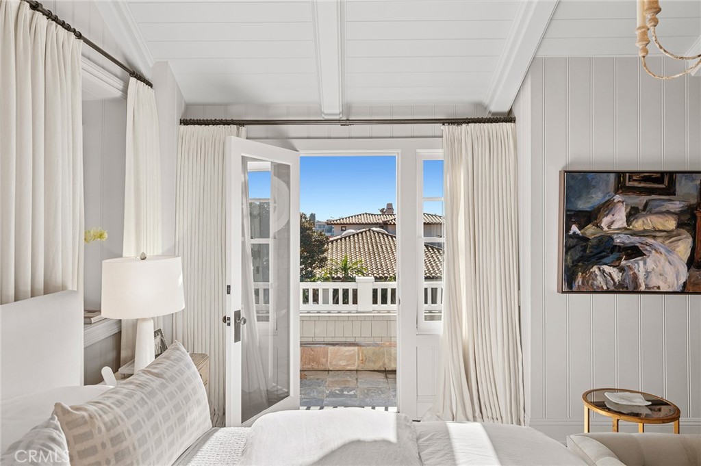 2601 Bayshore Drive, Newport Beach, CA 92663 — MLS #NP26015410 — photo 27 of 45