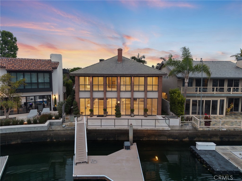 73 Linda, Newport Beach, CA 92660 — MLS #SR25183585 — Main listing photo