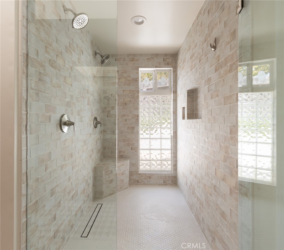 19122 Barrett Lane, North Tustin, CA 92705 — MLS #OC26177415 — photo 22 of 46