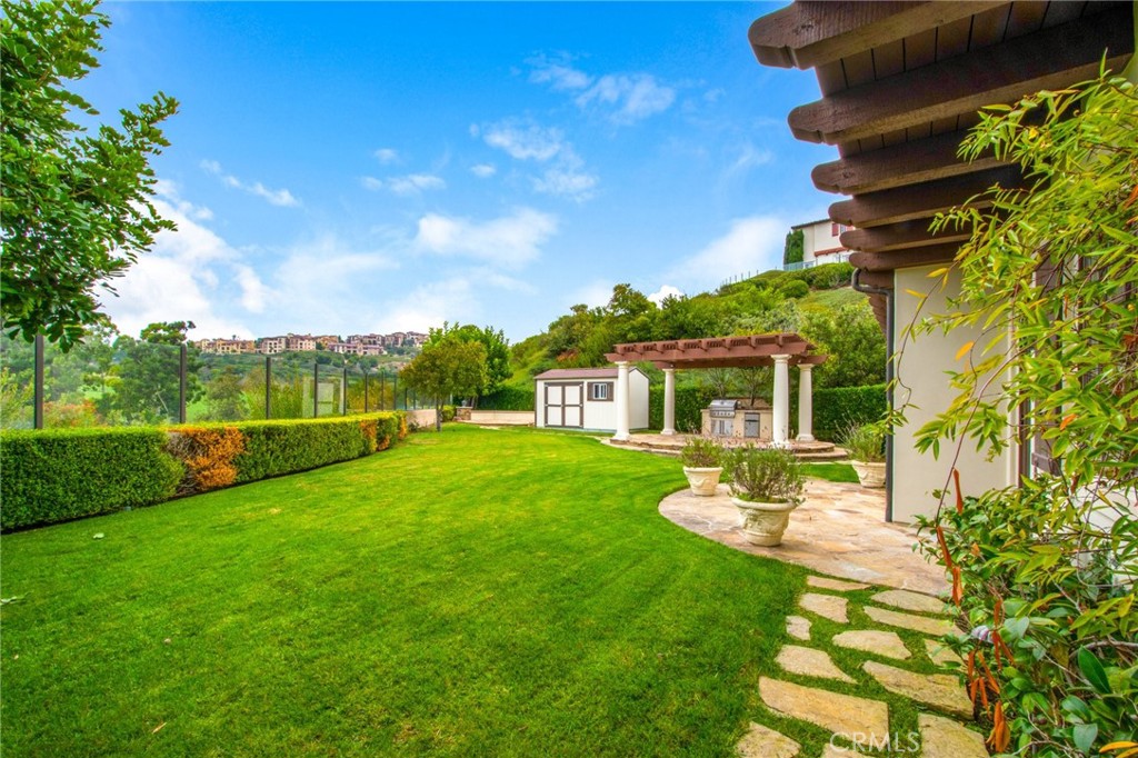 28 Sandy Cv, Newport Coast, CA 92657 — MLS #NP25007485 — photo 5 of 30