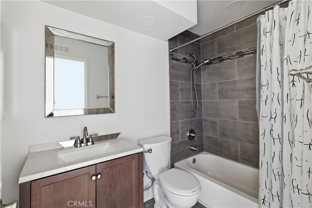 5722 E Stillwater Unit 89, Orange, CA 92869 — MLS #OC26099038 — photo 17 of 26