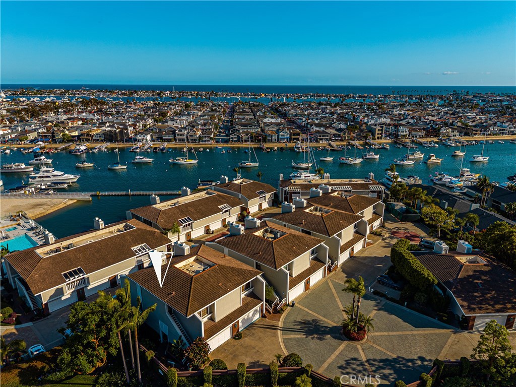 994 Bayside Cove, Newport Beach, CA 92660 — MLS #LG26116790 — photo 5 of 40