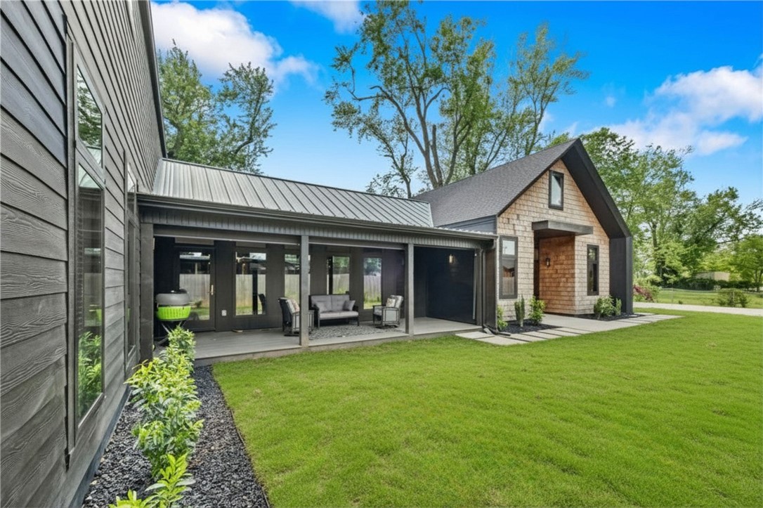 715 NW 8th Street, Bentonville, AR 72712 — MLS #1344505 — Main listing photo
