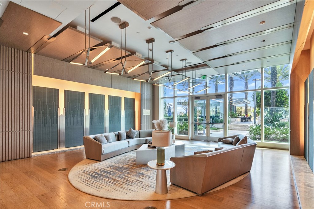 877 Francisco St Unit 805, Los Angeles, CA 90017 — MLS #TR26102986 — photo 18 of 43