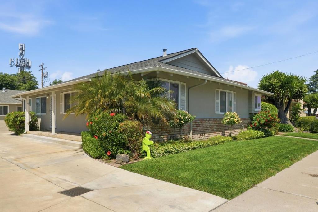 2447 Anna Drive, Santa Clara, CA 95050 — MLS #ML82047003 — photo 3 of 18