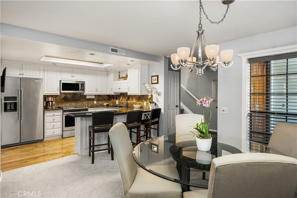 994 Bayside Cove, Newport Beach, CA 92660 — MLS #LG26116790 — photo 21 of 40