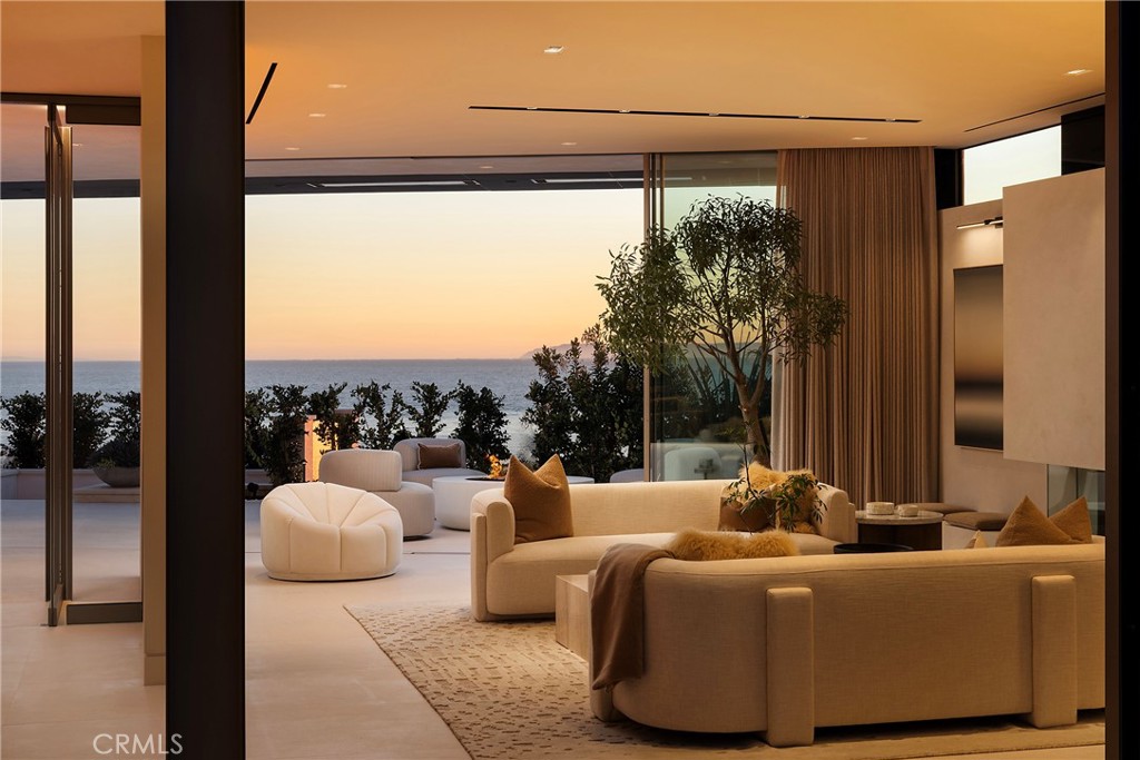 3512 Ocean Boulevard, Corona Del Mar, CA 92625 — MLS #NP26028970 — photo 13 of 67
