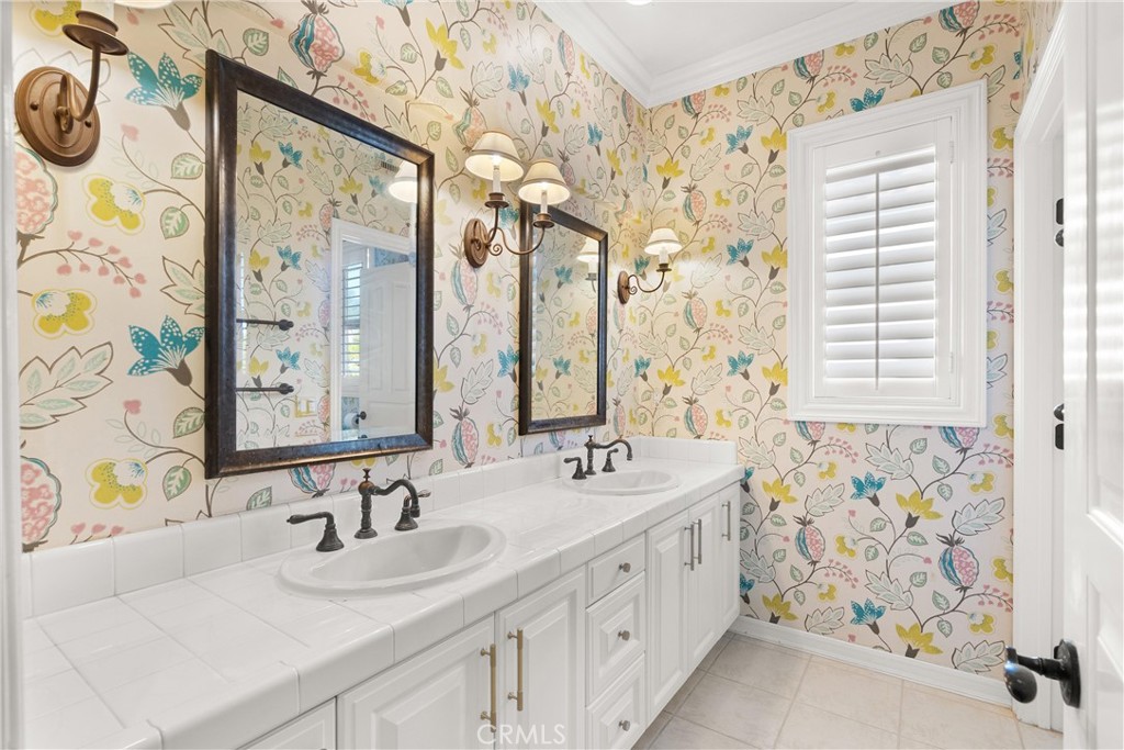 72 Victoria, Newport Beach, CA 92660 — MLS #NP26035773 — photo 20 of 29