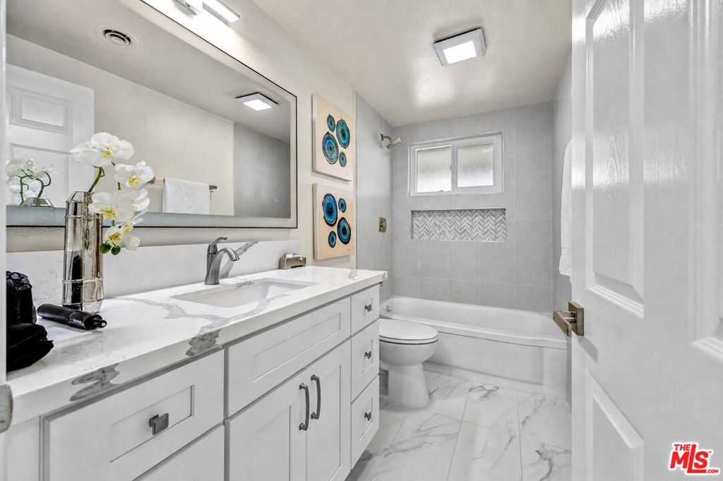 240 Olinda Avenue, La Habra, CA 90631 — MLS #26830833 — photo 14 of 30