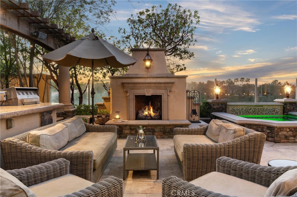 72 Victoria, Newport Beach, CA 92660 — MLS #NP26035773 — photo 4 of 29