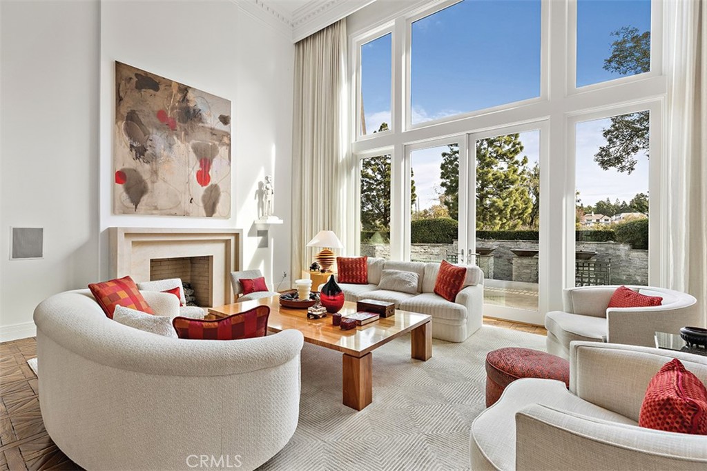 14 Rue Grand Ducal, Newport Beach, CA 92660 — MLS #NP26093740 — photo 6 of 63