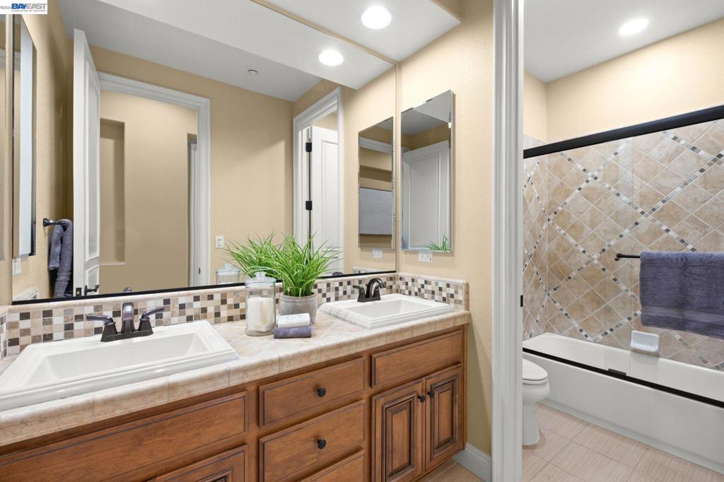 387 Golden Grass Dr, Alamo, CA 94507 — MLS #41135064 — photo 44 of 71